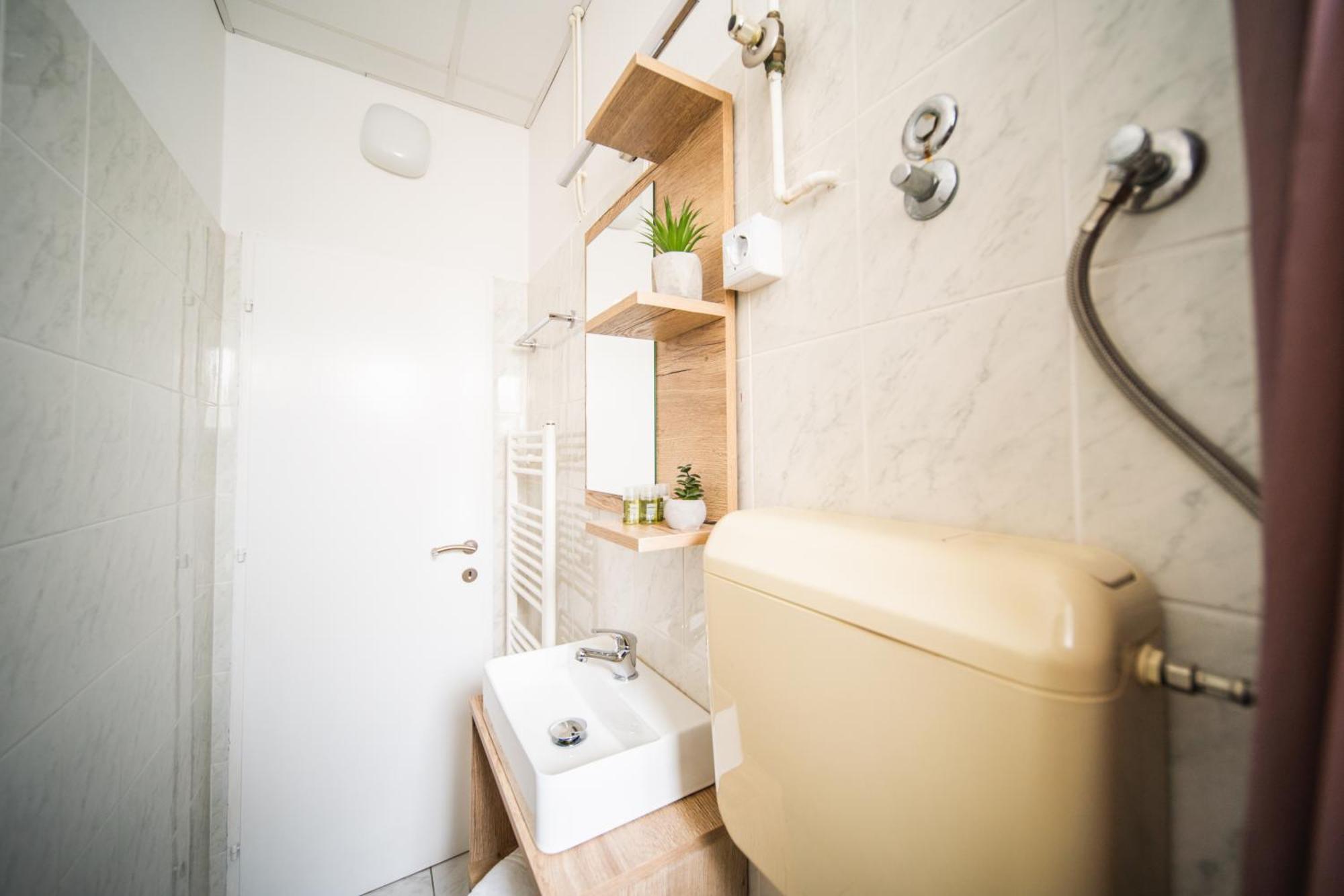 Orgula Hotell Lumbarda Exteriör bild